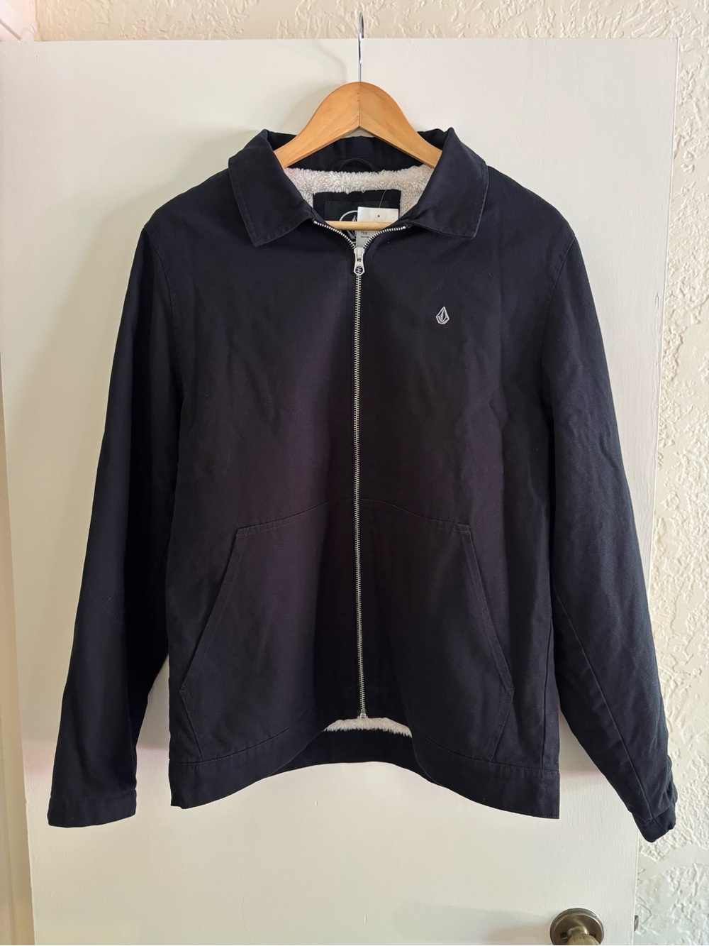 NWT Volcom Black Bomber Jacket with Sherpa Lining